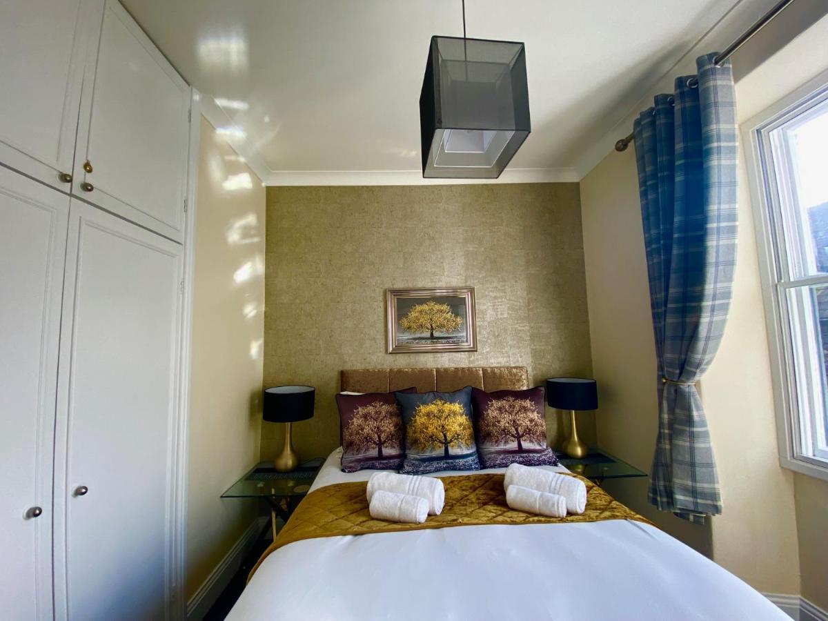 Merewyke Boutique Luxury Family Apartment Sleeps 4 , Central Location Уиндермер Екстериор снимка